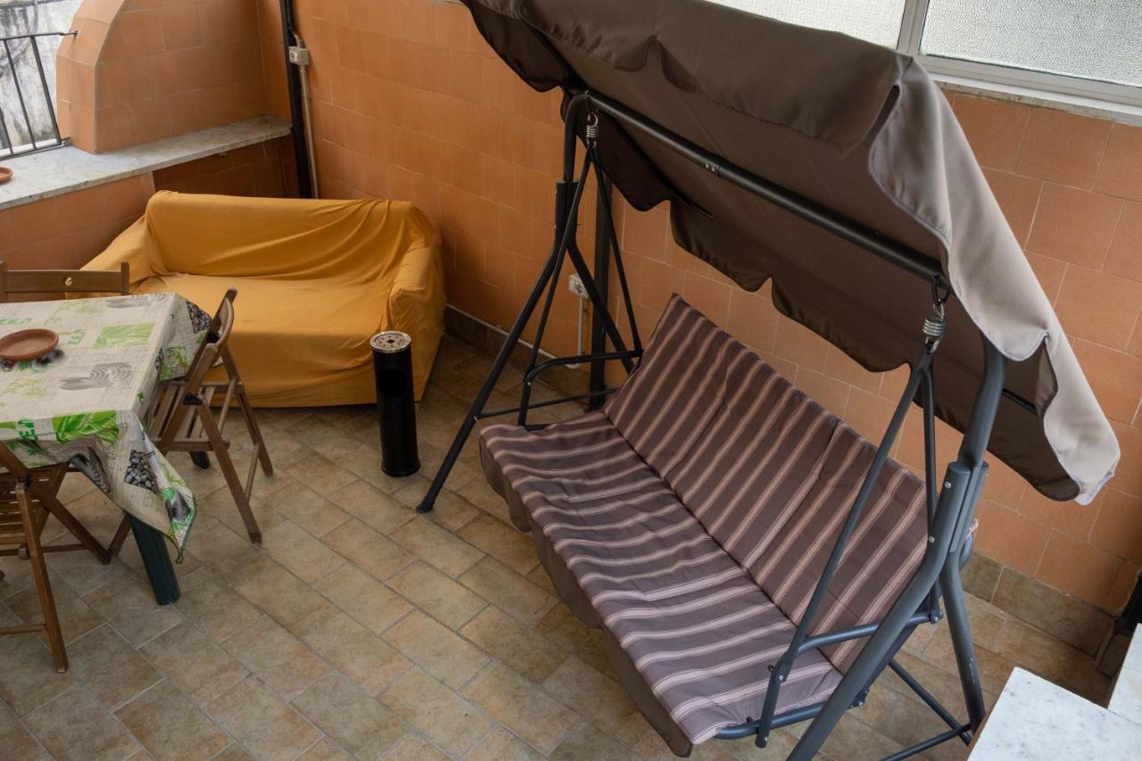 Casa Vacanza Russo Enzo Nápoles Exterior foto